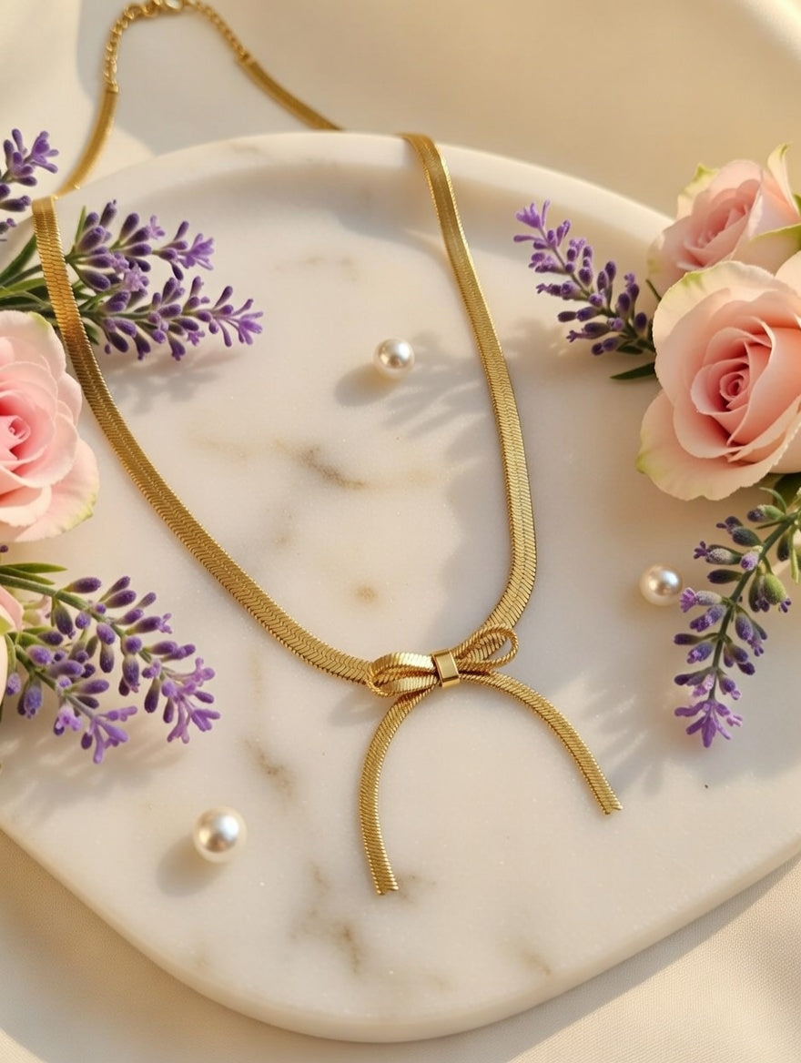 Gold Bow Arch Necklace